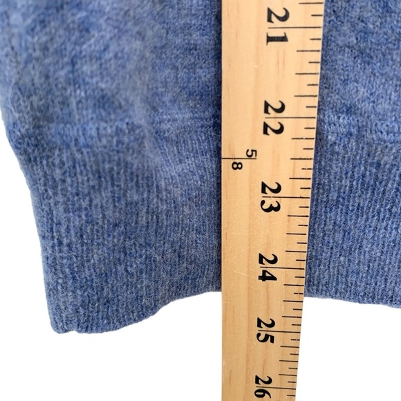 Nordstrom 1901 Sweater Womens Size Medium Blue 100% Cashmere Fuzzy Crewneck - Picture 4 of 8
